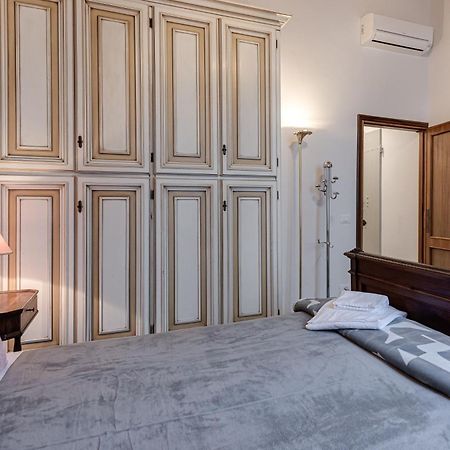 Liberta Apartment - Floransa Dış mekan fotoğraf
